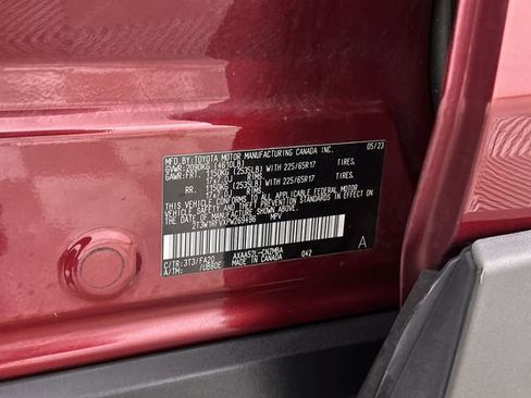 Used 2023 Toyota RAV4 XLE image 67