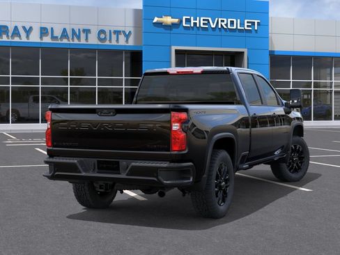 New 2026 Chevrolet Silverado 2500 Custom w/ Custom Value Package AWD/4WD image 4