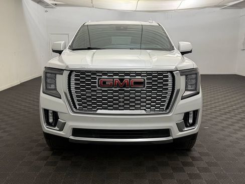 Used 2024 GMC Yukon XL Denali w/ Advanced Technology Package AWD/4WD image 6