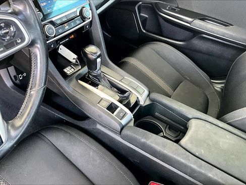 Used 2020 Honda Civic EX image 15
