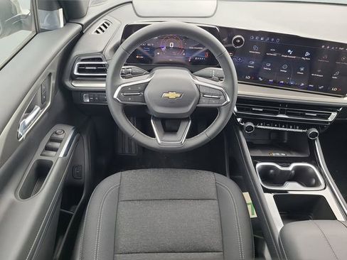 New 2026 Chevrolet Traverse LT FWD image 13