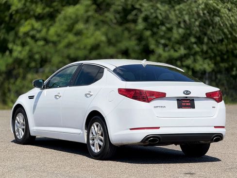 Used 2013 Kia Optima LX image 10