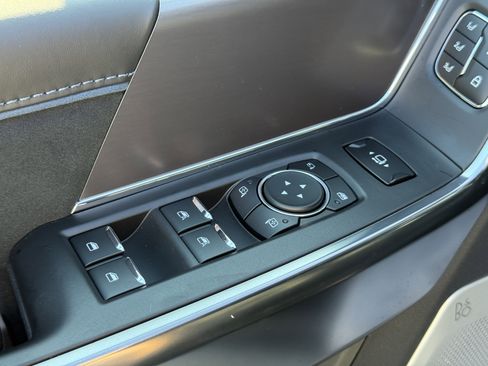 New 2026 Ford F250 Platinum AWD/4WD image 17