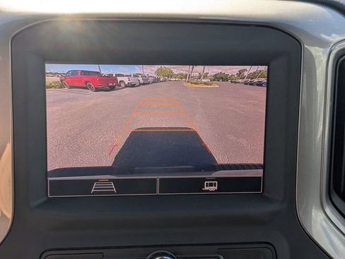 Used 2024 Chevrolet Silverado 2500 Custom w/ Custom Value Package image 21