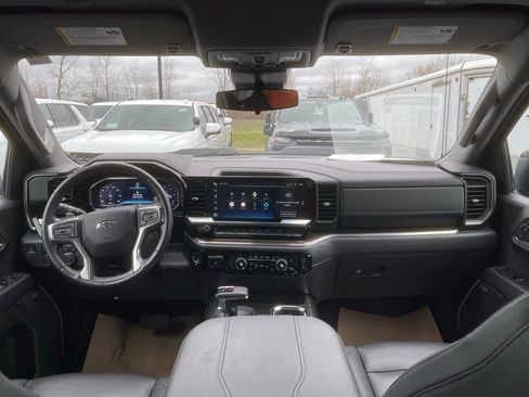 Used 2023 Chevrolet Silverado 1500 LT Trail Boss w/ Convenience Package II image 22