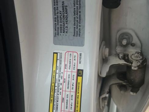 Used 2017 Jeep Grand Cherokee Summit w/ Platinum Series Group image 41