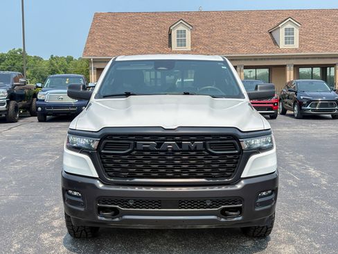 Used 2025 RAM 1500 Warlock AWD/4WD image 4