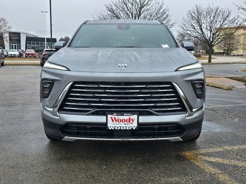 New 2026 Buick Enclave Preferred w/ Power Package image 4