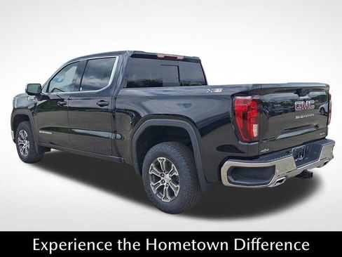 New 2026 GMC Sierra 1500 SLE AWD/4WD image 4