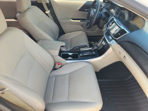 Used 2013 Honda Accord EX-L image 10