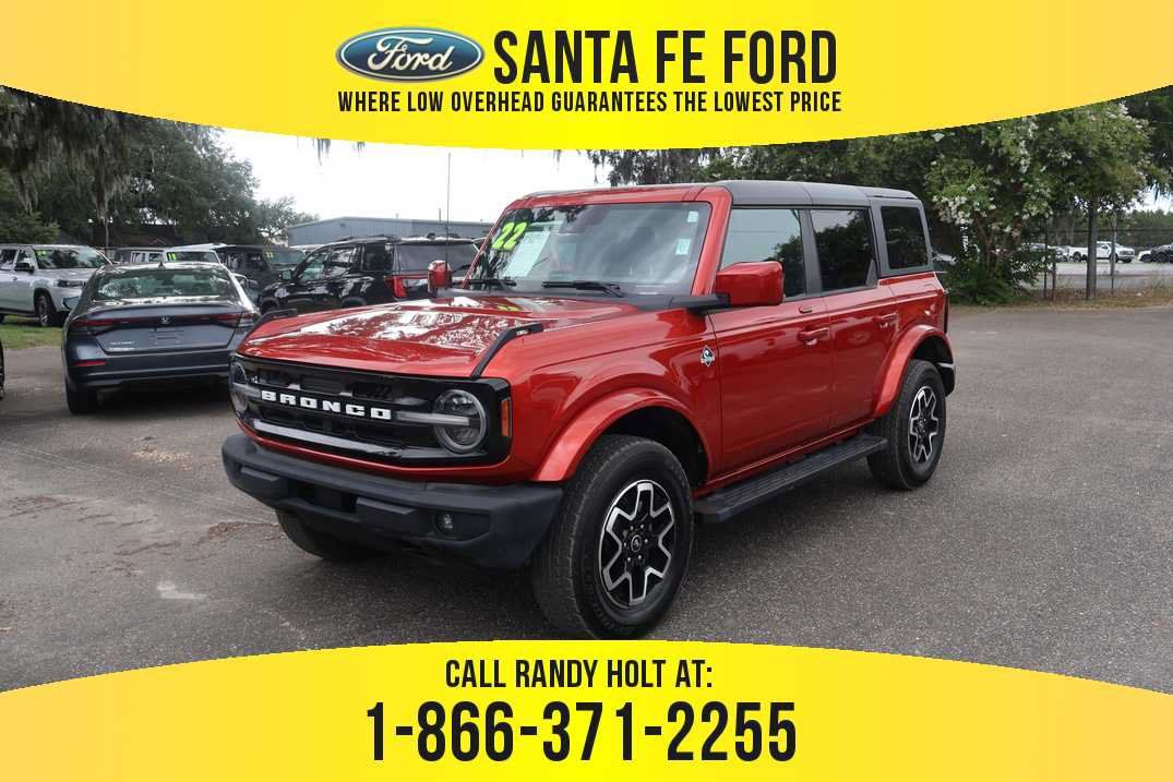 Used 2022 Ford Bronco Outer Banks AWD/4WD image 1
