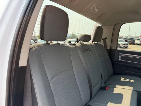 Used 2022 RAM 1500 Classic SLT w/ Electronics Convenience Group AWD/4WD image 49