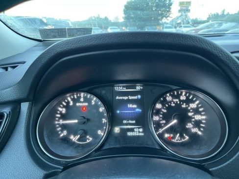 Used 2017 Nissan Rogue S image 14