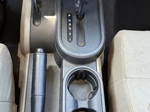 Used 2007 Jeep Wrangler Unlimited Sahara w/ Trailer Tow Group image 23