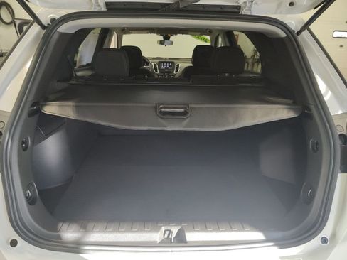 Used 2024 Chevrolet Equinox LT w/ LPO, Floor Liner Package image 29