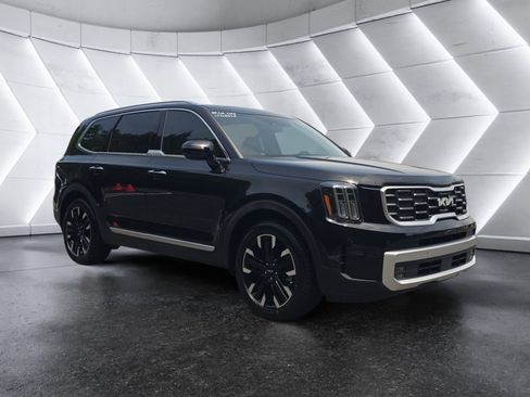 Used 2024 Kia Telluride SX Prestige w/ Towing Package AWD/4WD image 7