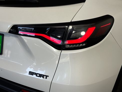 Used 2023 Honda HR-V Sport image 34