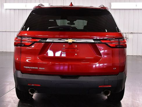Used 2023 Chevrolet Traverse LT w/ LPO, Floor Liner Package image 6