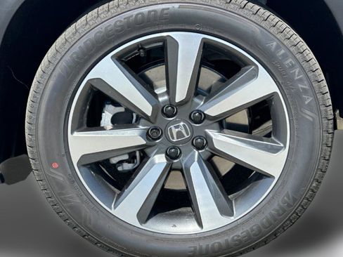 New 2025 Honda Pilot Elite image 11