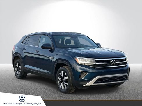 Certified 2023 Volkswagen Atlas Cross Sport SE image 2