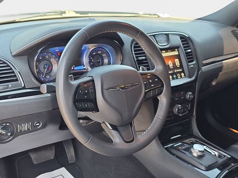 Used 2023 Chrysler 300 S RWD image 13
