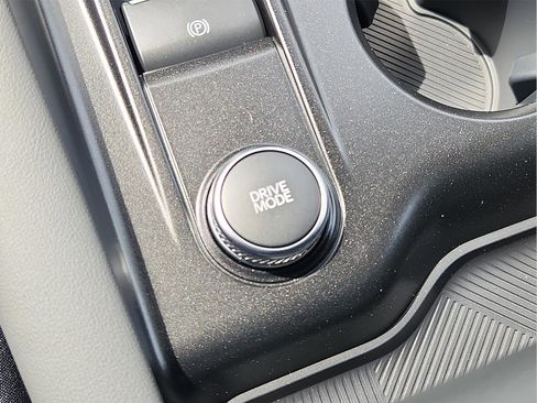 New 2026 Ford Explorer Active image 14