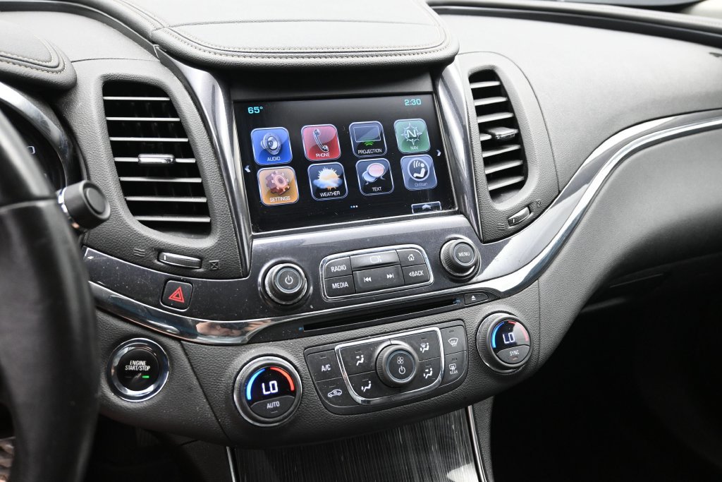 Used 2019 Chevrolet Impala Premier FWD image 18