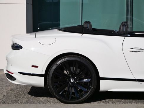 Used 2025 Bentley Continental GT Speed AWD/4WD image 9