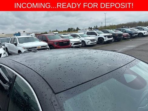 Used 2024 Cadillac Lyriq Luxury w/ LPO, Floor Liner Package AWD/4WD image 5