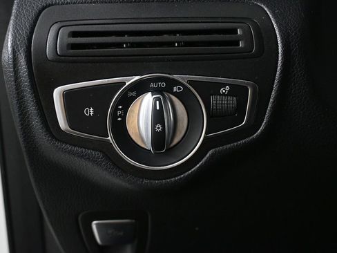 Used 2019 Mercedes-Benz GLC 300 4MATIC Coupe image 10