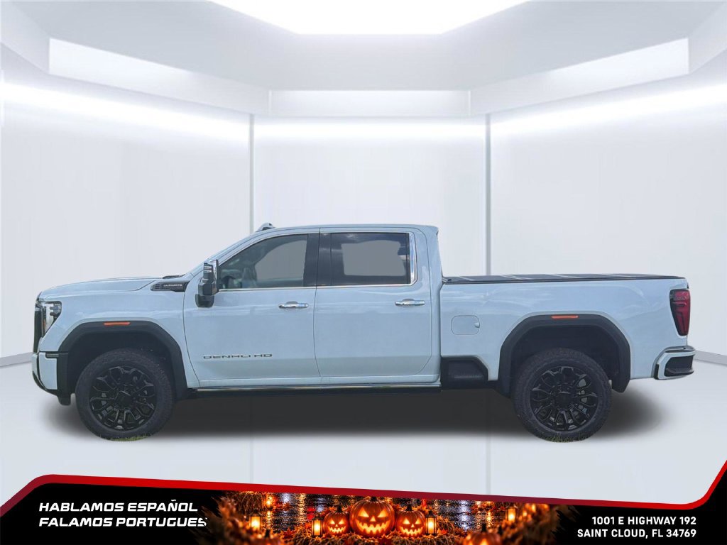 New 2026 GMC Sierra 2500 Denali Ultimate AWD/4WD image 3