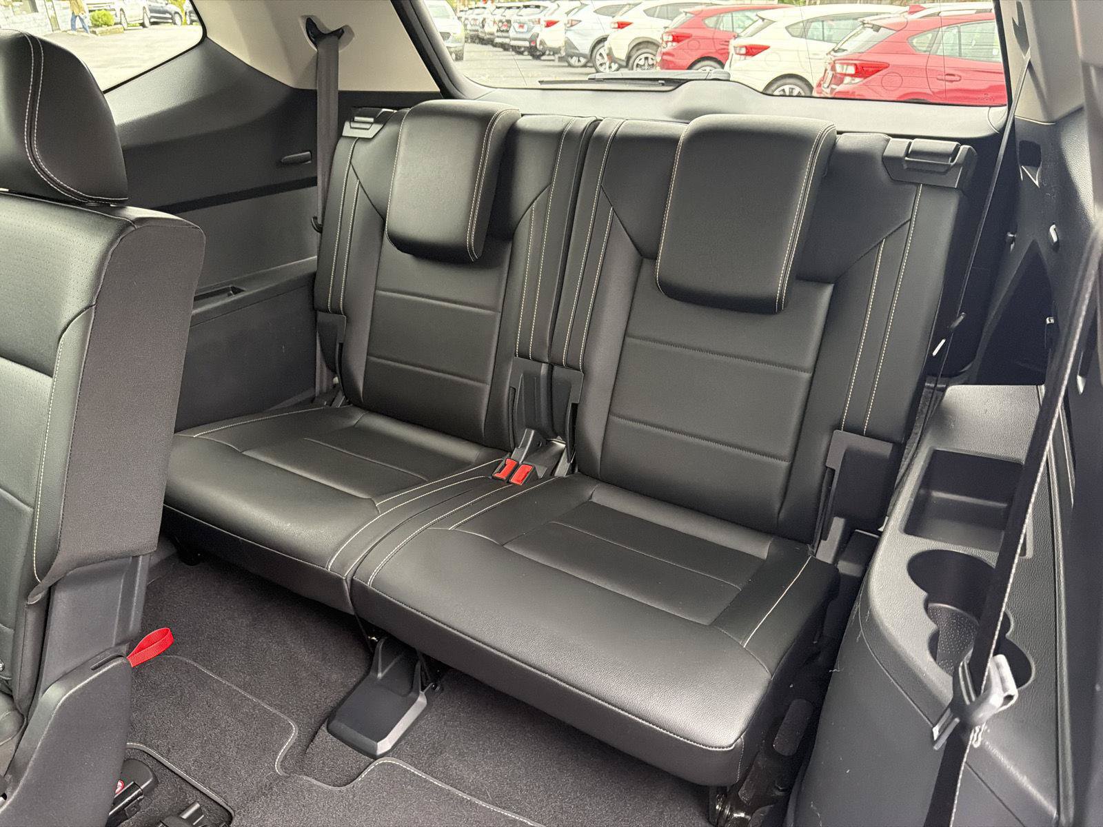 Used 2023 Volkswagen Atlas SE w/ Black Wheel Package AWD/4WD image 12