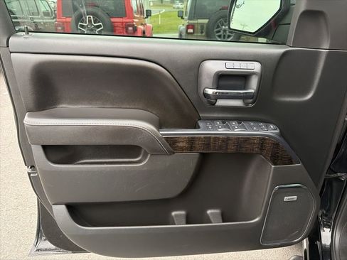 Used 2016 GMC Sierra 1500 Denali w/ Denali Ultimate Package image 26