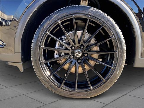 Used 2022 Acura MDX A-Spec image 10