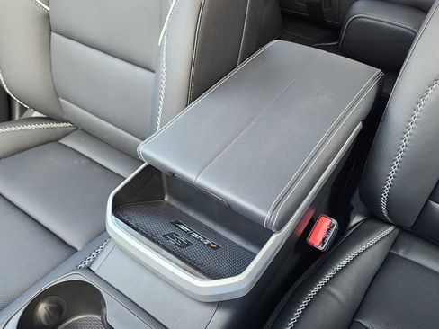 New 2026 GMC Terrain Denali image 33