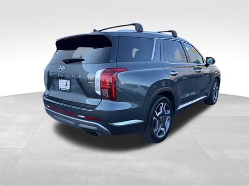 Used 2023 Hyundai Palisade Limited image 41