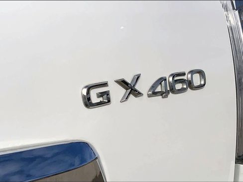 Used 2019 Lexus GX 460 Premium image 10