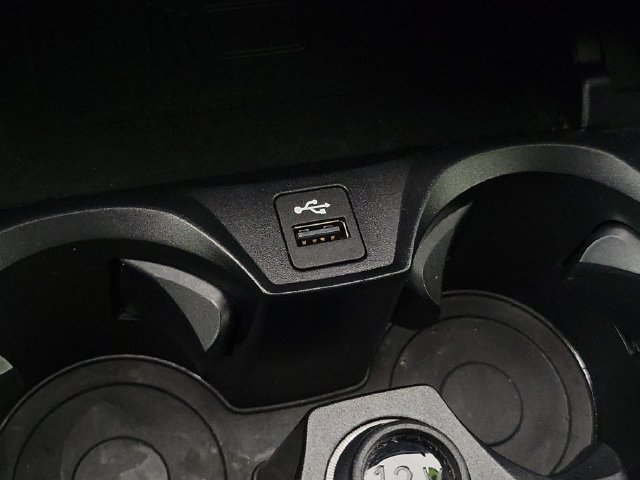 Used 2025 BMW M2 w/ Lighting Package RWD image 29