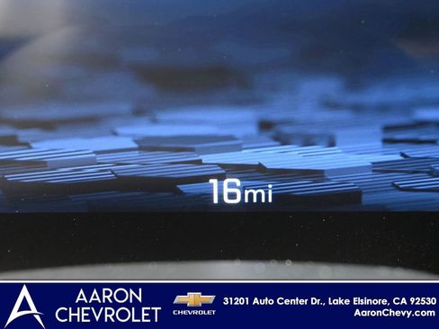 New 2025 Chevrolet Suburban Premier w/ LPO, Illumination Package RWD image 8