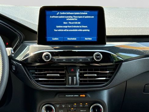 Used 2025 Ford Escape ST-Line image 20