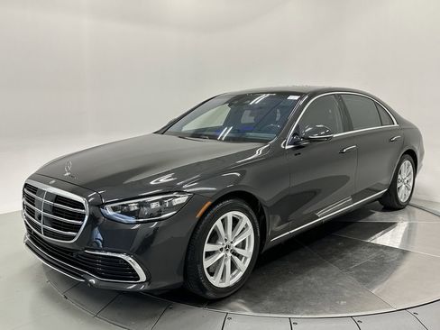 Used 2021 Mercedes-Benz S 500 4MATIC image 3