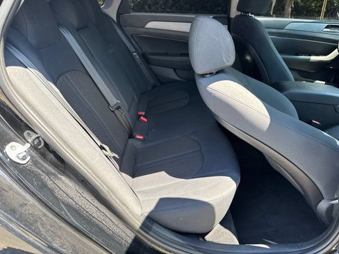 Used 2018 Hyundai Sonata SEL FWD image 15