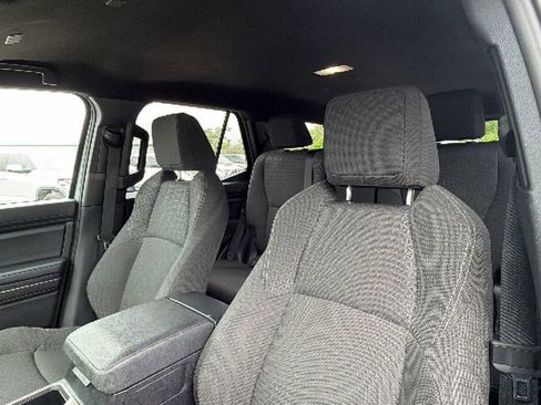 Used 2025 Toyota 4Runner SR5 image 21