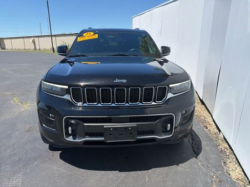 Used 2021 Jeep Grand Cherokee L Overland w/ Luxury Tech Group IV AWD/4WD image 13