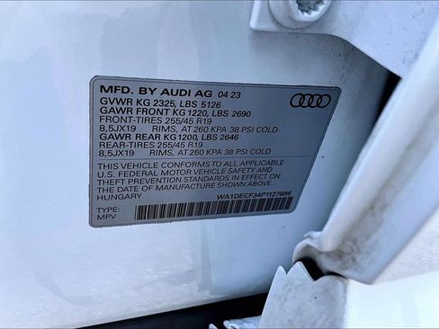 Used 2023 Audi Q3 2.0T Premium w/ Black Optic Sport Package image 19