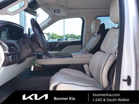 Used 2018 Lincoln Navigator L Black Label w/ Cargo Package AWD/4WD image 8