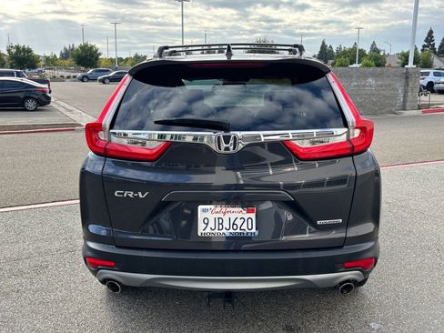 Used 2019 Honda CR-V Touring image 6