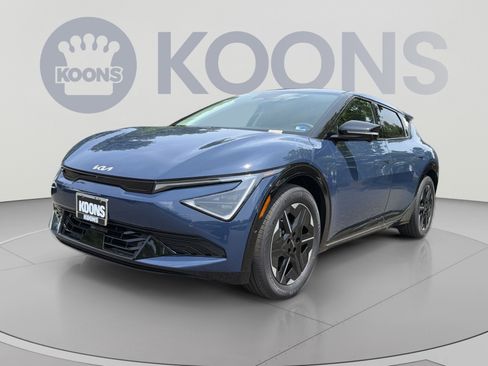 New 2026 Kia EV6 Wind AWD/4WD image 1