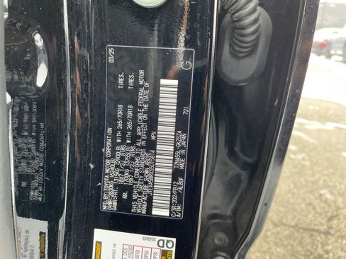 Used 2025 Toyota 4Runner TRD Off-Road image 28