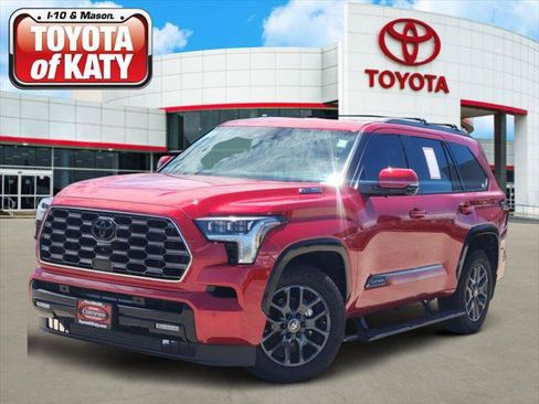 Certified 2025 Toyota Sequoia Platinum AWD/4WD image 1